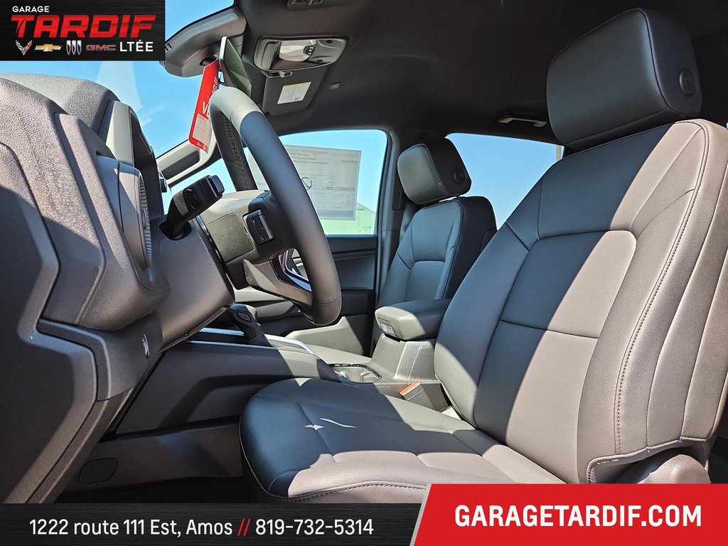 2025 Chevrolet Colorado in Amos, Quebec - 10 - w1024h768px