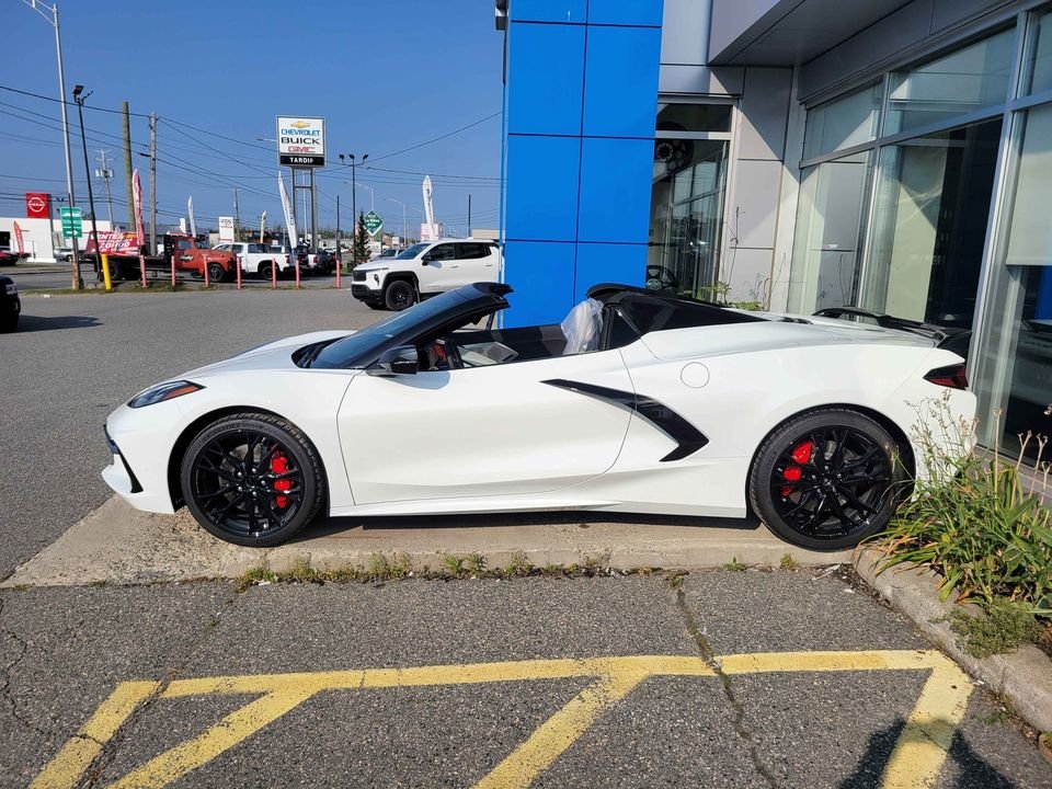 2024 Chevrolet Corvette in Amos, Quebec - 2 - w1024h768px