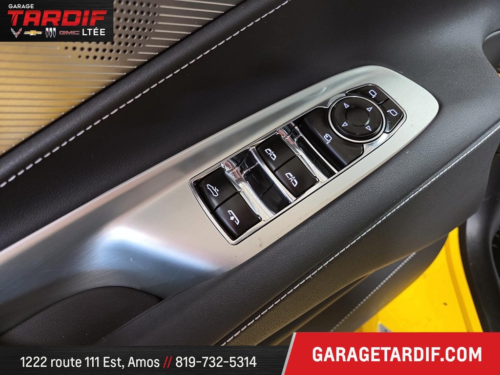 Chevrolet Corvette  2025 à Amos, Québec - 7 - w1024h768px