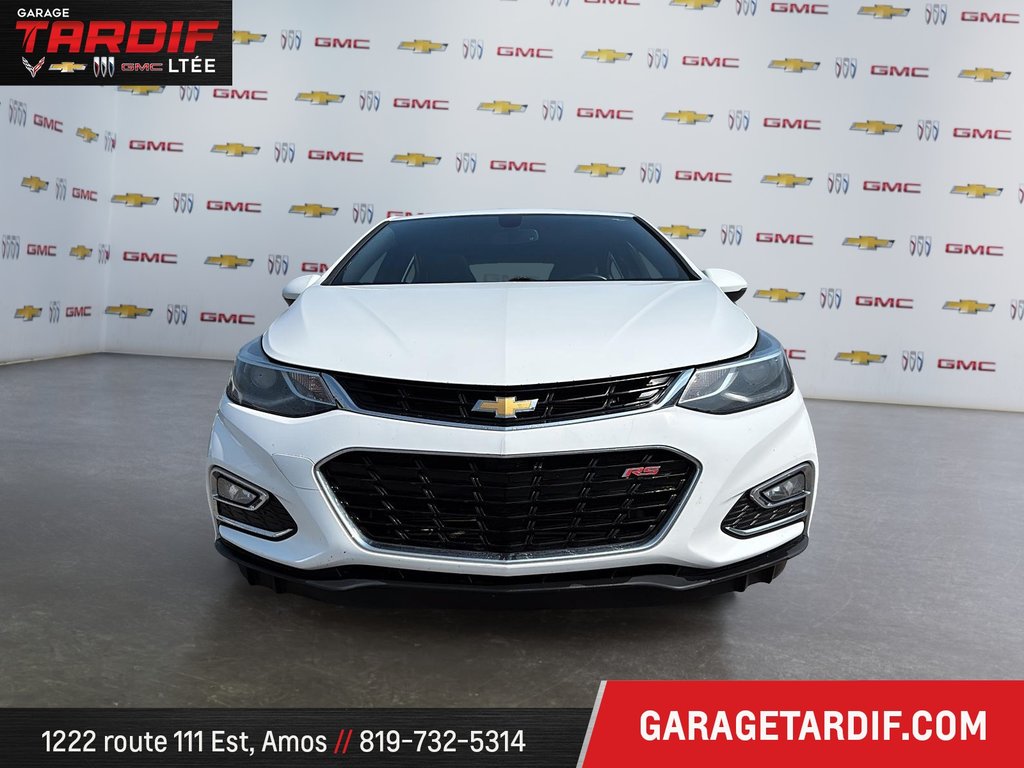 2017 Chevrolet Cruze in Amos, Quebec - 2 - w1024h768px