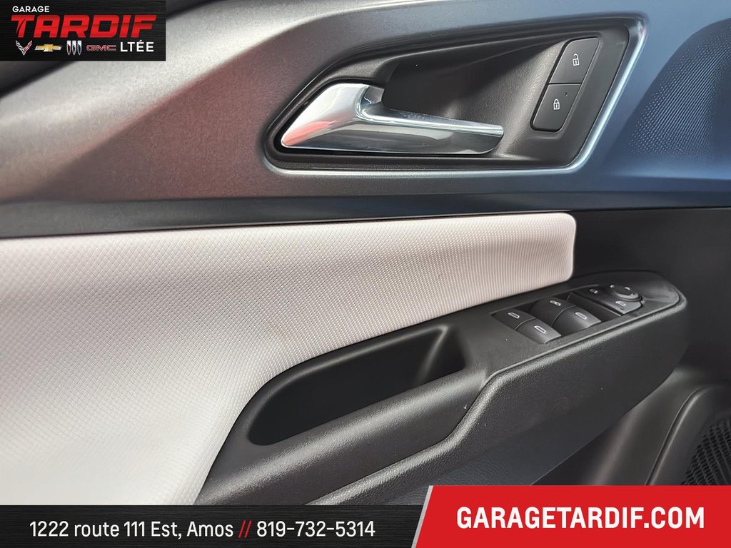 Chevrolet Equinox EV  2025 à Amos, Québec - 10 - w1024h768px