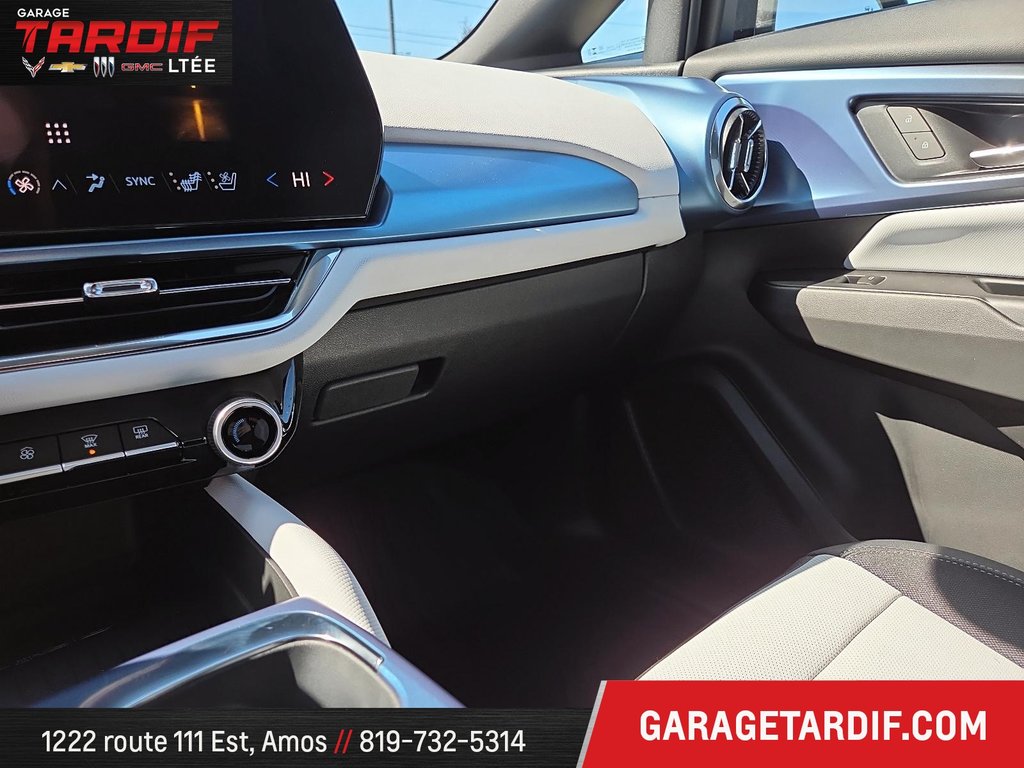 2025 Chevrolet Equinox EV in Amos, Quebec - 26 - w1024h768px