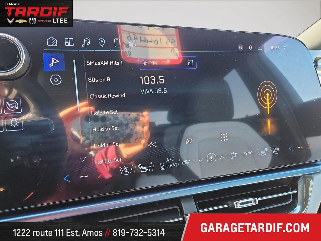 2025 Chevrolet Equinox EV in Amos, Quebec - 13 - w1024h768px