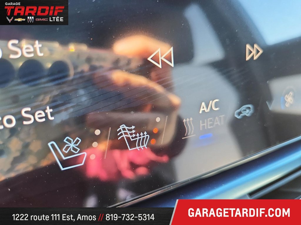 2025 Chevrolet Equinox EV in Amos, Quebec - 20 - w1024h768px