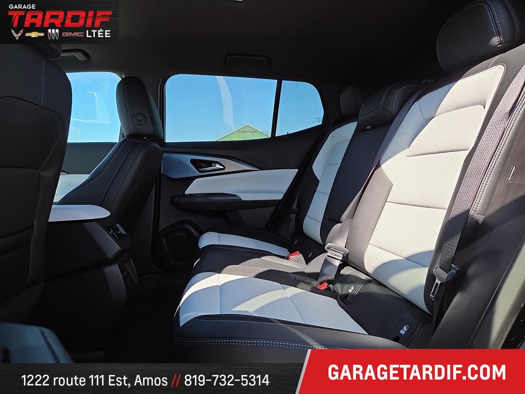 2025 Chevrolet Equinox EV in Amos, Quebec - 9 - w1024h768px