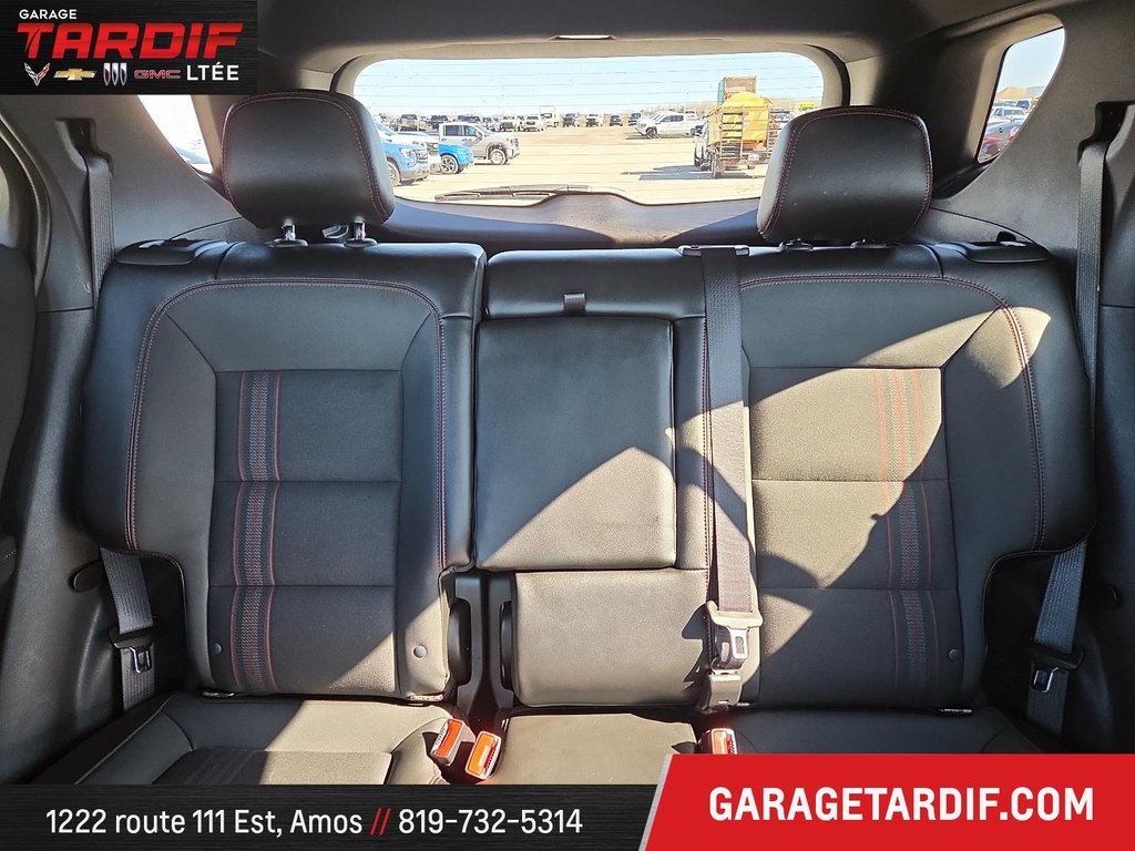 Chevrolet Equinox LT AWD  2024 à Amos, Québec - 11 - w1024h768px