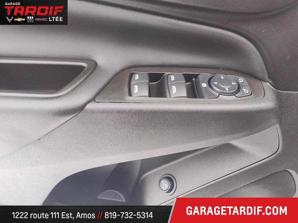 2024 Chevrolet Equinox AWD in Amos, Quebec - 10 - w1024h768px