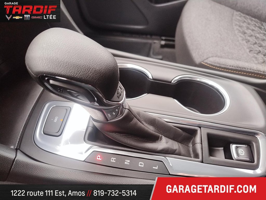 2024 Chevrolet Equinox AWD in Amos, Quebec - 14 - w1024h768px