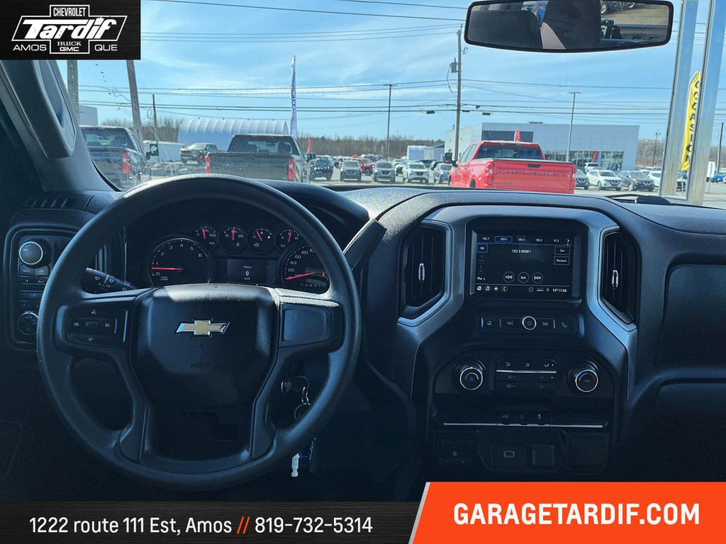 Chevrolet SILVERADO 1500  PICK-UP QUATRE PORTES À  2019 à Amos, Québec - 10 - w1024h768px