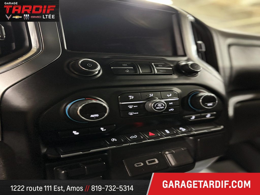 2021 Chevrolet Silverado 1500 in Amos, Quebec - 17 - w1024h768px