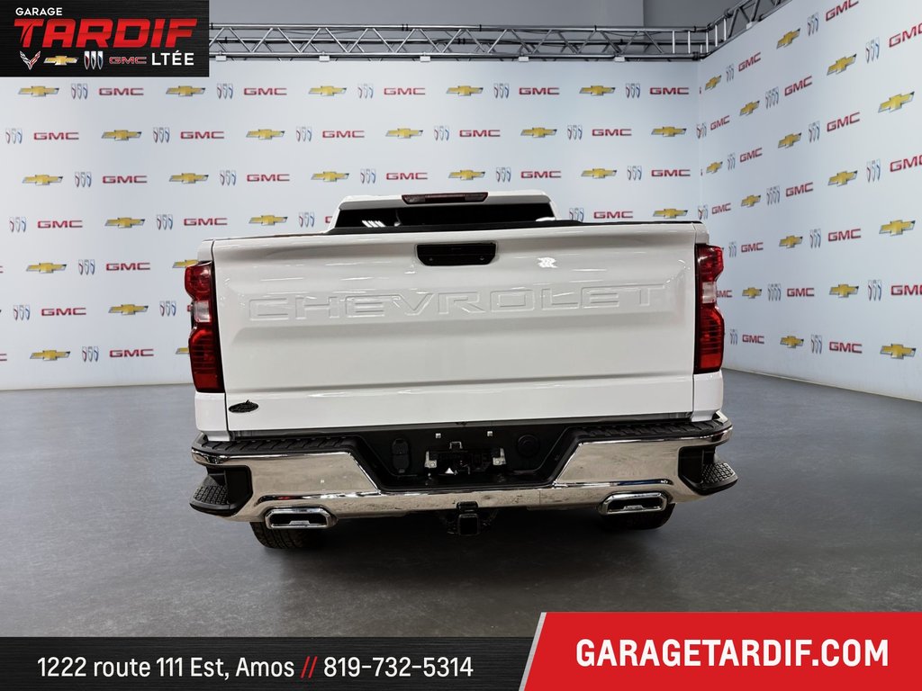 2021 Chevrolet Silverado 1500 in Amos, Quebec - 3 - w1024h768px