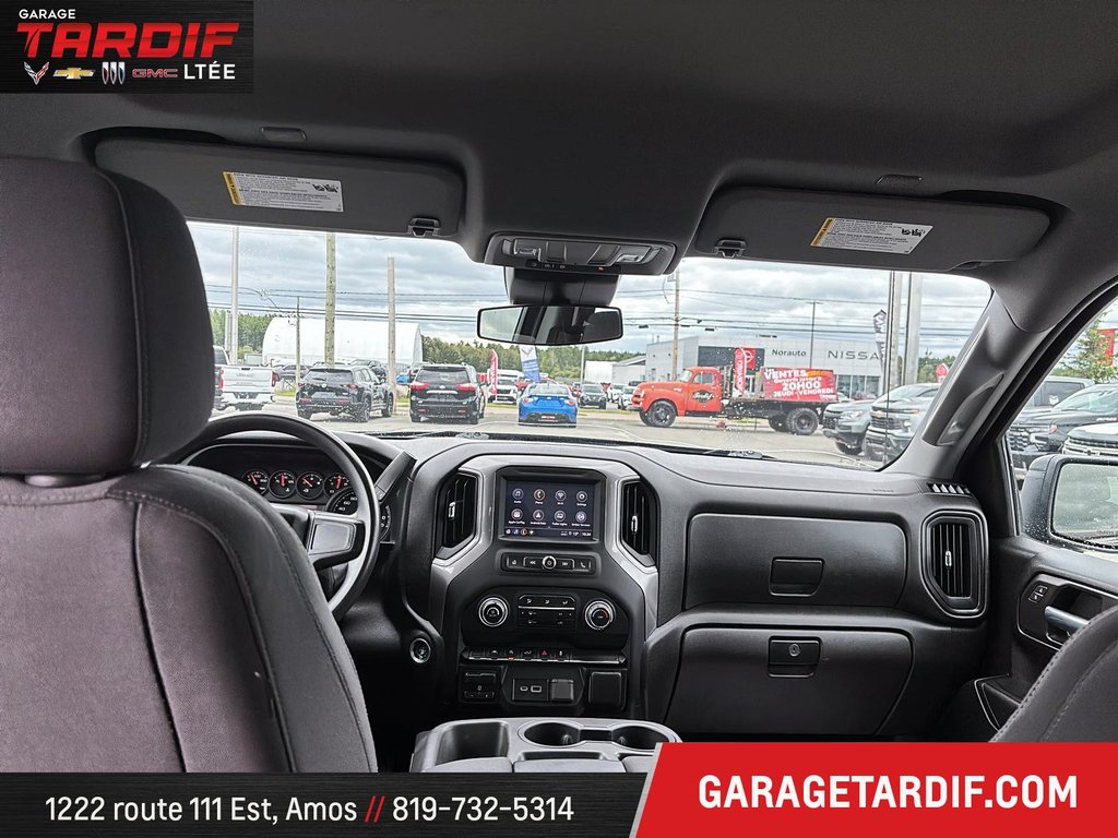 Chevrolet Silverado 1500  2023 à Amos, Québec - 7 - w1024h768px