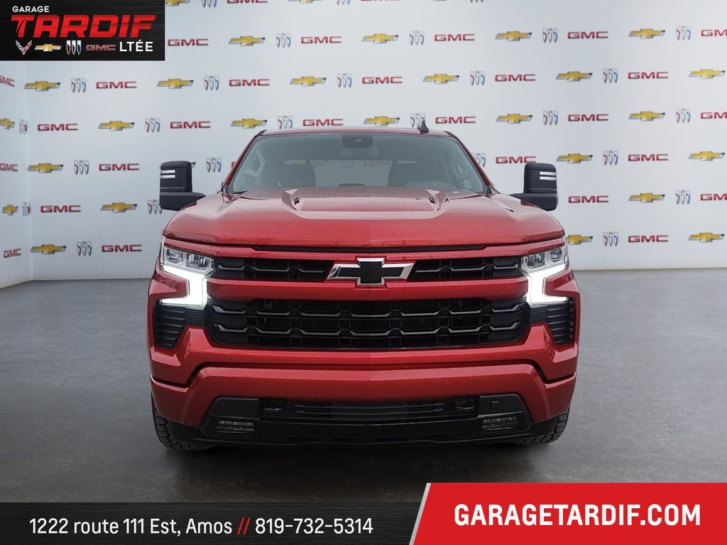 Chevrolet Silverado 1500  2023 à Amos, Québec - 2 - w1024h768px