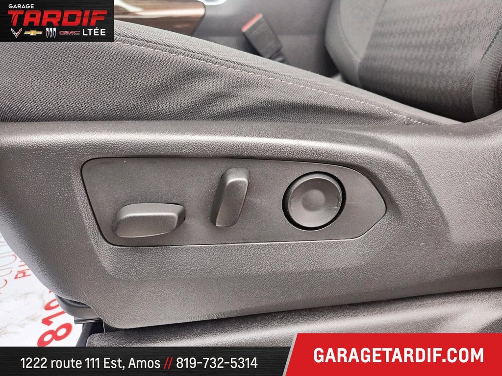 Chevrolet Silverado 1500  2023 à Amos, Québec - 22 - w1024h768px