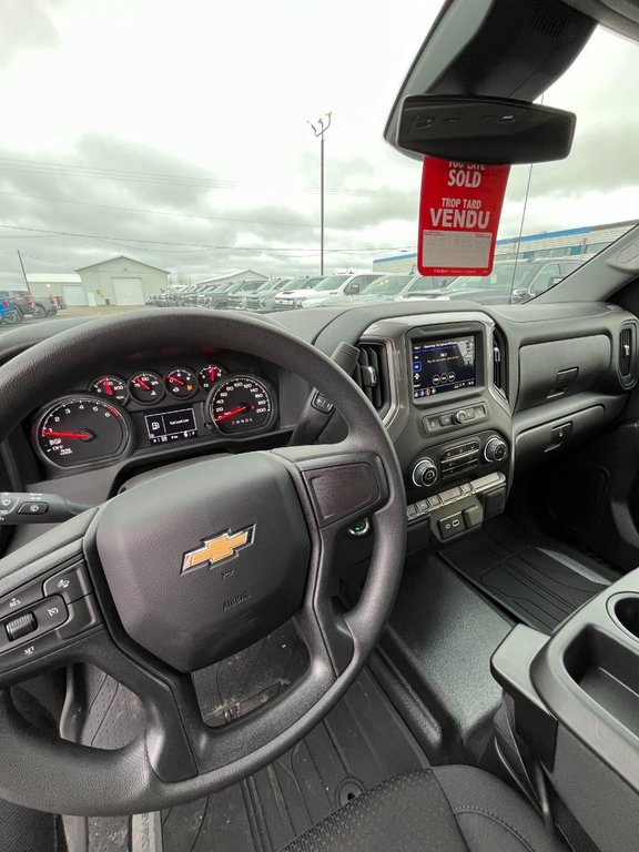 2024 Chevrolet Silverado 1500 in Amos, Quebec - 7 - w1024h768px