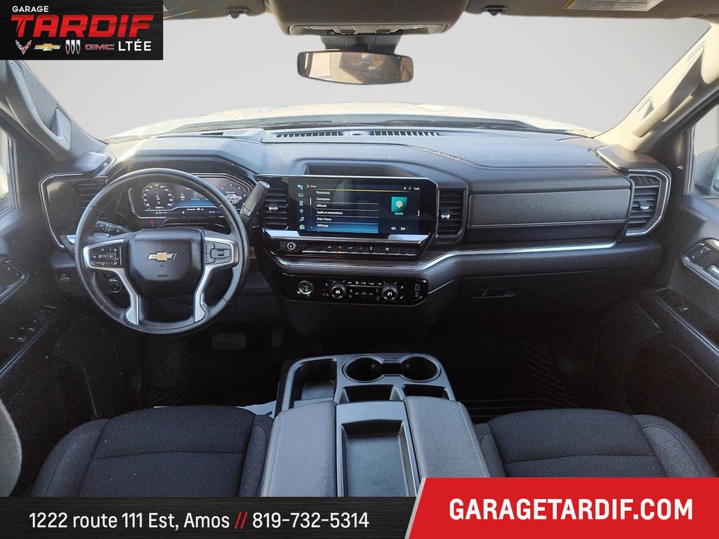 Chevrolet Silverado 1500  2024 à Amos, Québec - 10 - w1024h768px