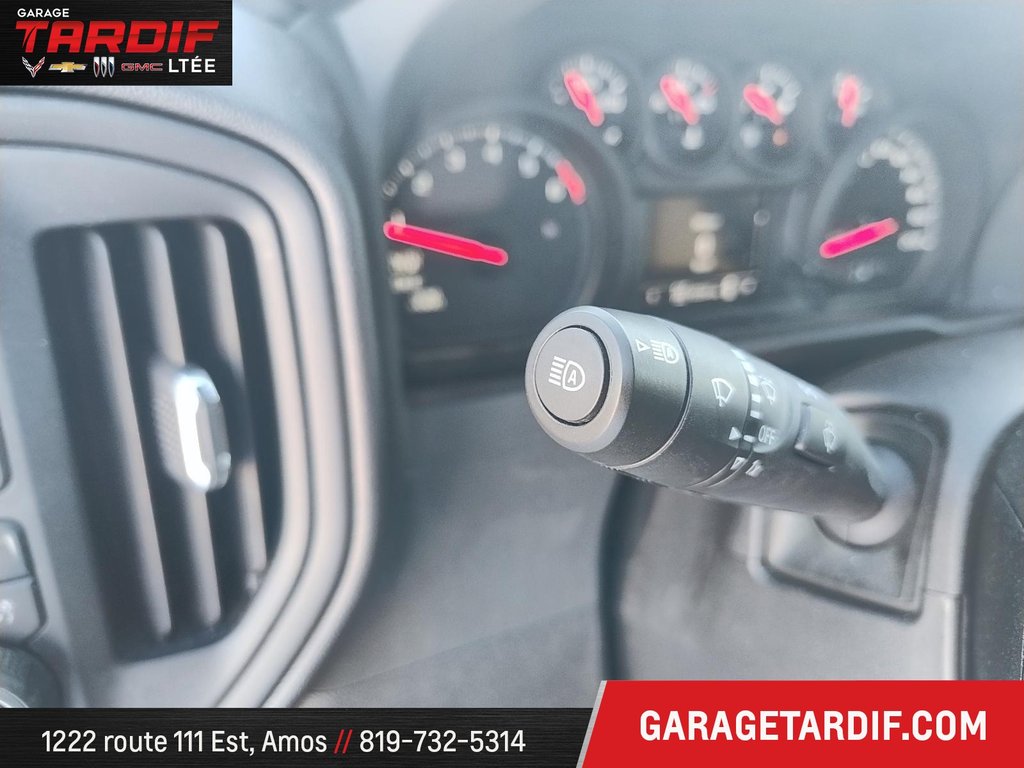 2025 Chevrolet Silverado 1500 in Amos, Quebec - 21 - w1024h768px