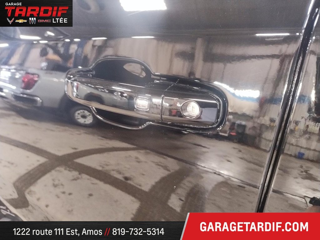 2025 Chevrolet Silverado 1500 in Amos, Quebec - 15 - w1024h768px