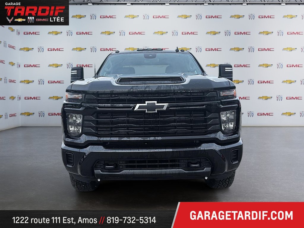 Chevrolet SILVERADO 2500 CAISSE STANDARD DE 6 PIED  2024 à Amos, Québec - 2 - w1024h768px