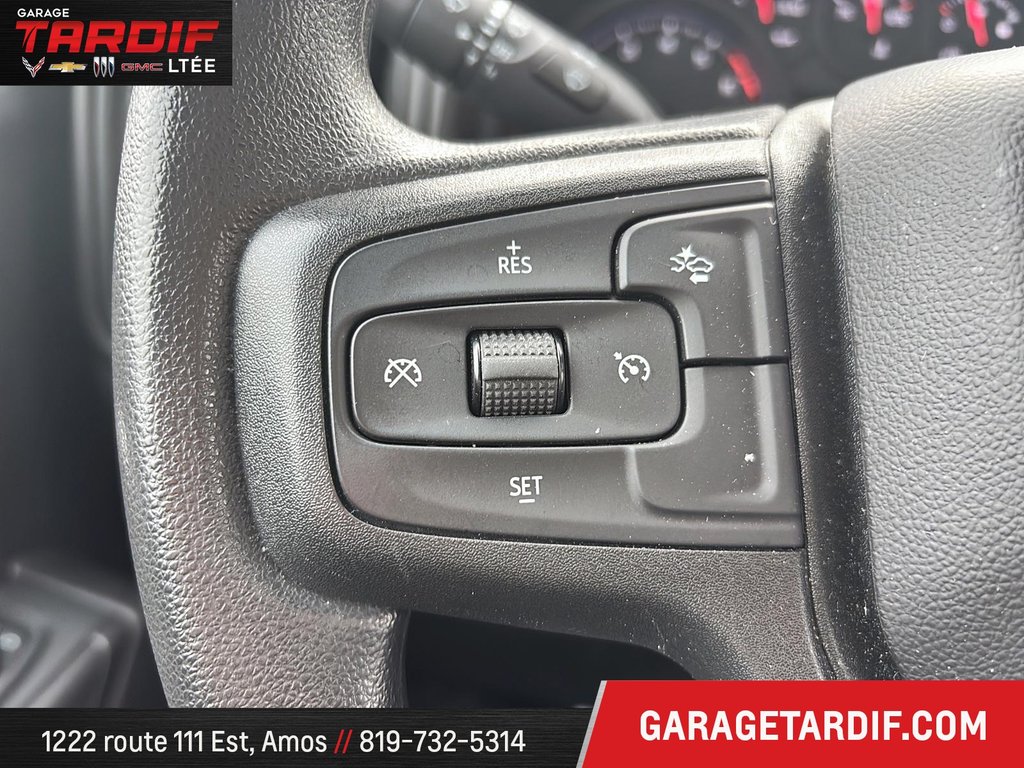 Chevrolet SILVERADO 2500 CAISSE STANDARD DE 6 PIED  2024 à Amos, Québec - 17 - w1024h768px