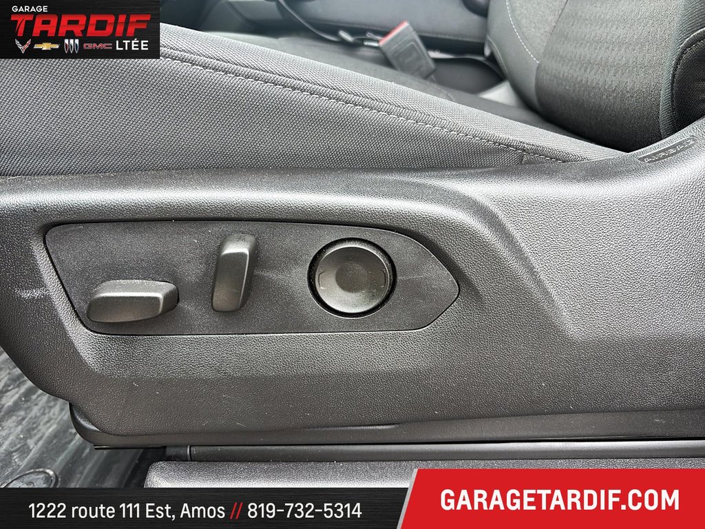 Chevrolet SILVERADO 2500 CAISSE STANDARD DE 6 PIED  2024 à Amos, Québec - 11 - w1024h768px