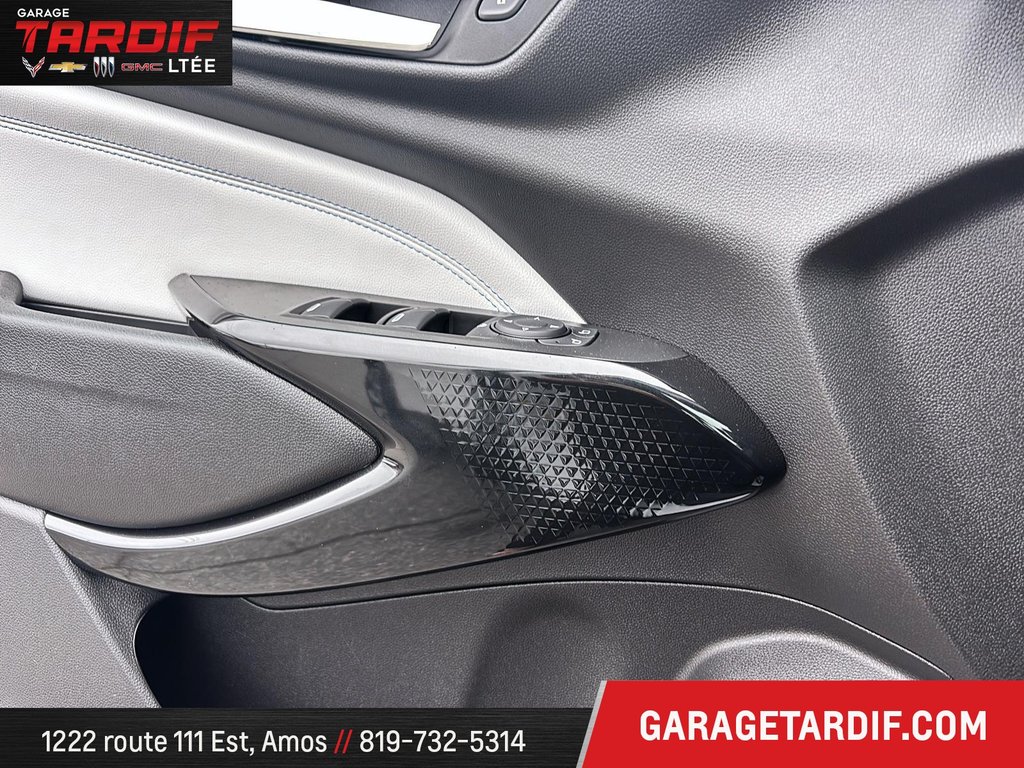 2025 Chevrolet Trax in Amos, Quebec - 13 - w1024h768px