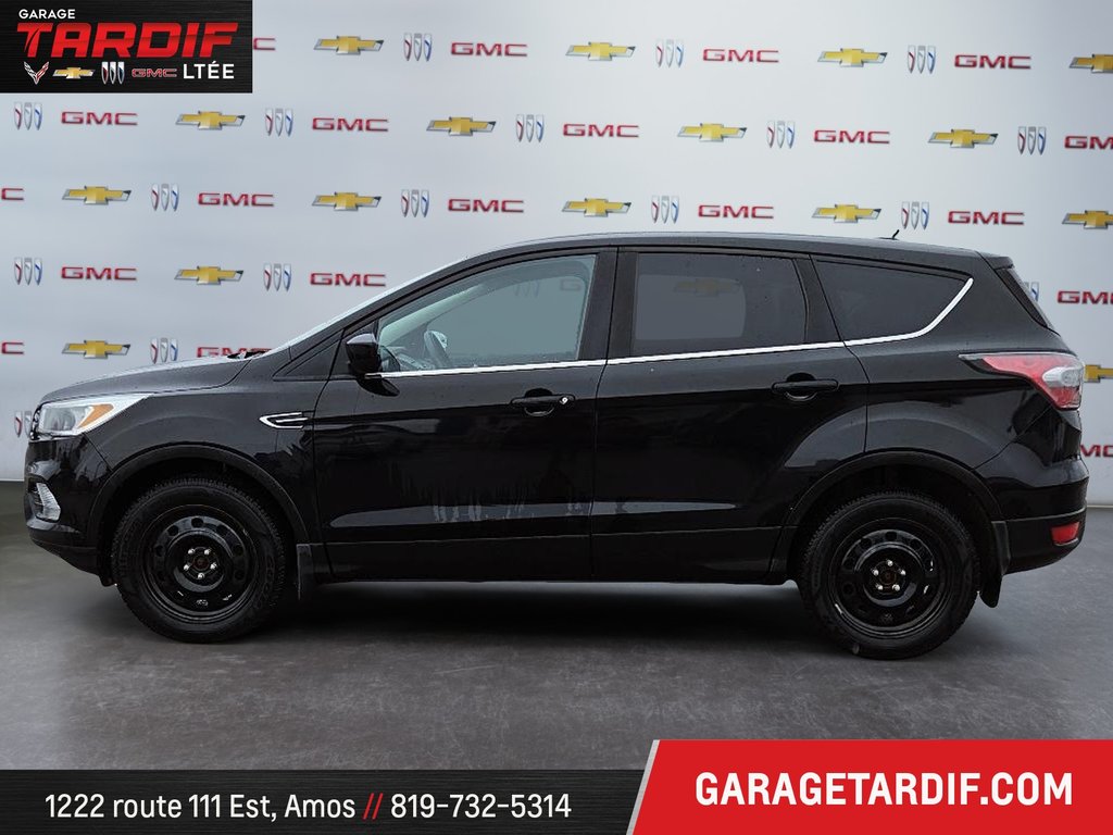 2017 Ford Escape in Amos, Quebec - 5 - w1024h768px