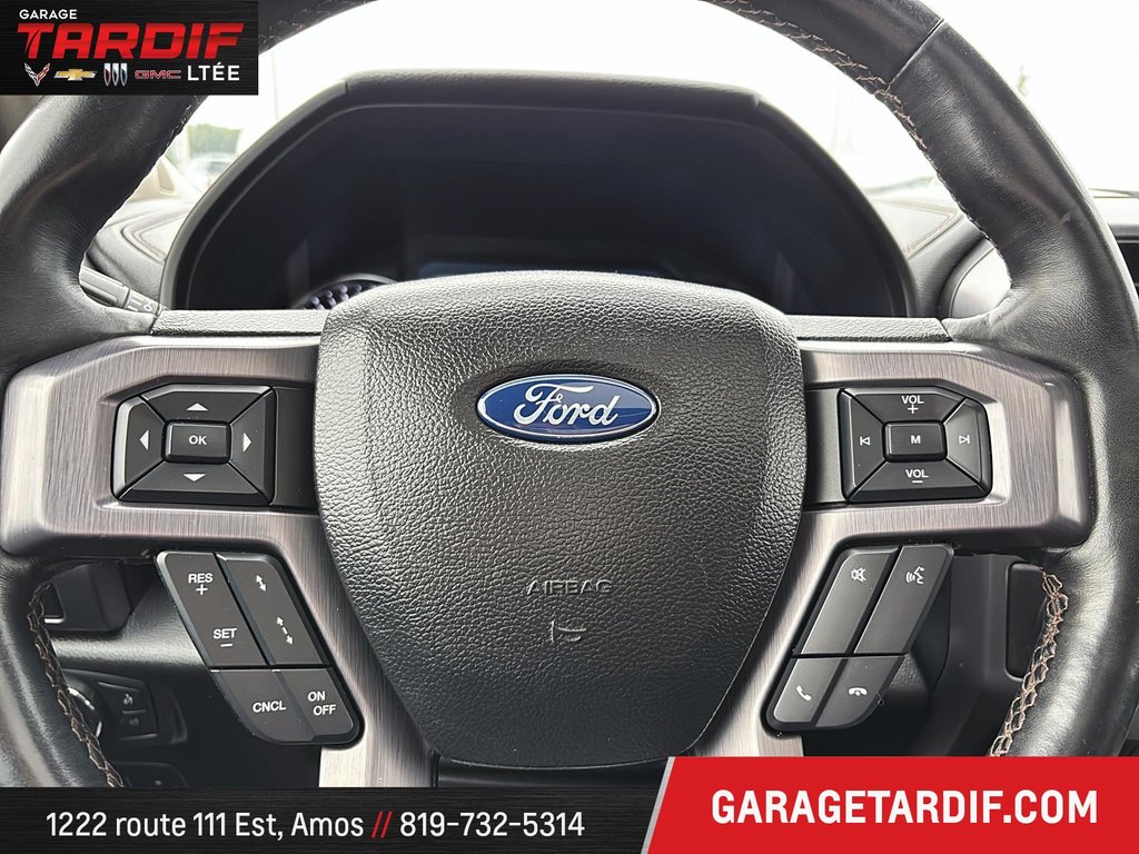 2019 Ford EXPEDITION in Amos, Quebec - 23 - w1024h768px