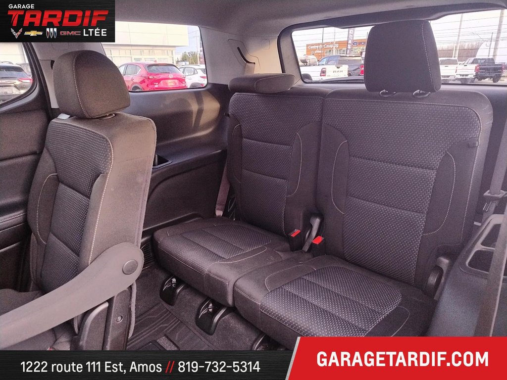 GMC ACADIA  2023 à Amos, Québec - 17 - w1024h768px