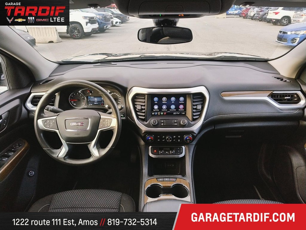 GMC ACADIA  2023 à Amos, Québec - 10 - w1024h768px