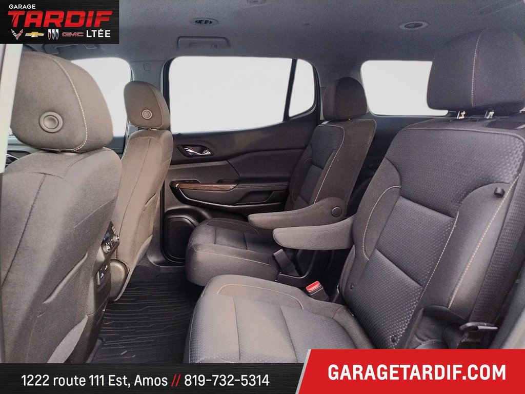 GMC ACADIA  2023 à Amos, Québec - 16 - w1024h768px