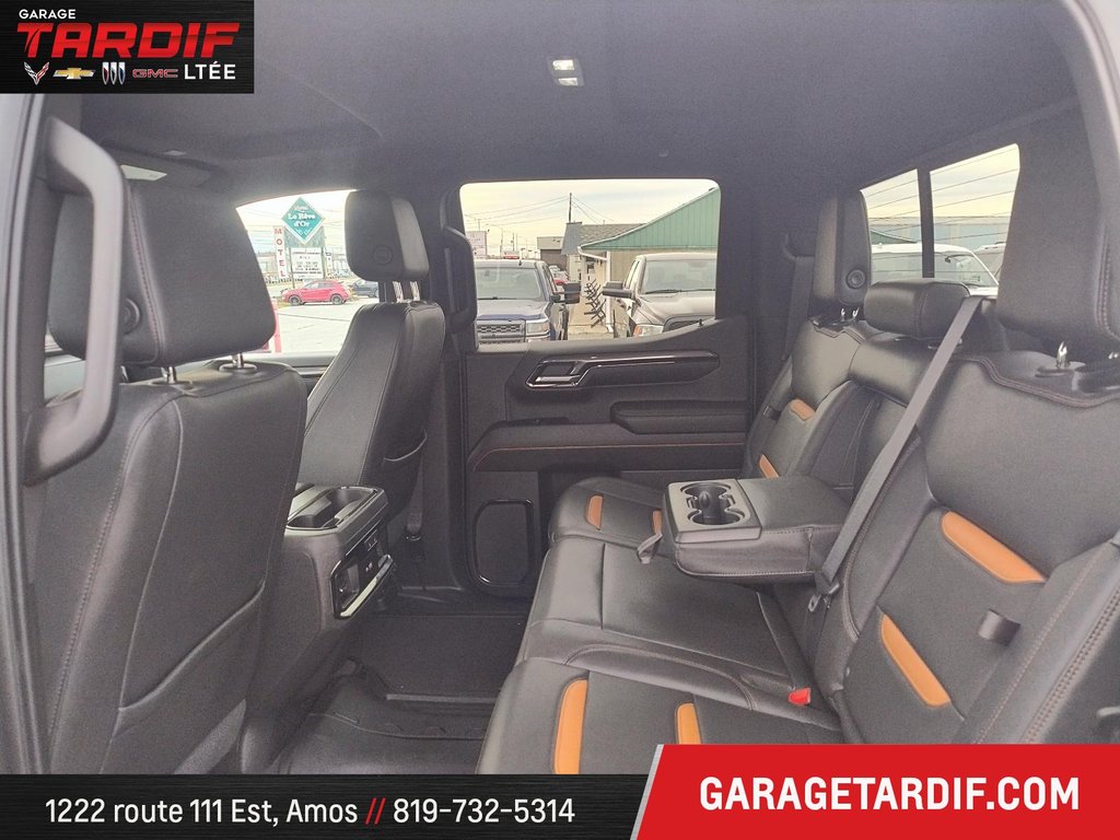 GMC SIERRA 1500 4WD CREW CAB PICKUP  2022 à Amos, Québec - 12 - w1024h768px