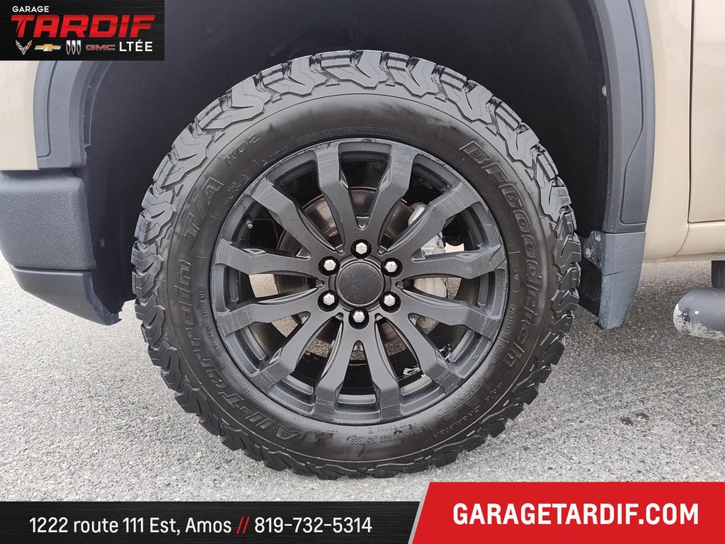 GMC SIERRA 1500 4WD CREW CAB PICKUP  2022 à Amos, Québec - 7 - w1024h768px