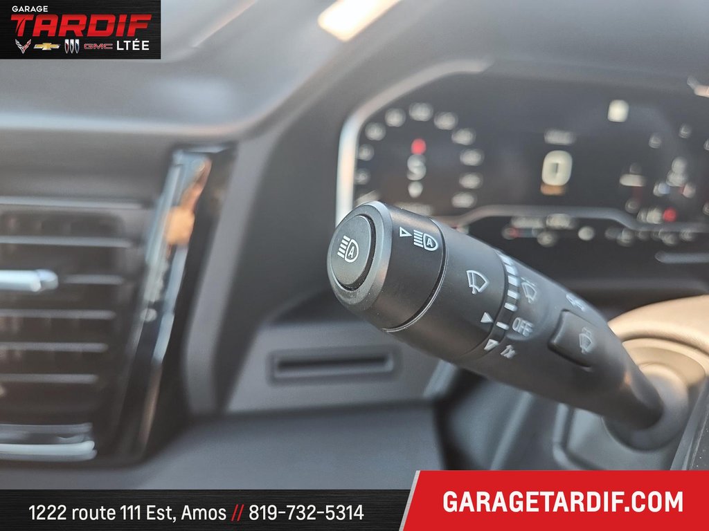 GMC Sierra 1500 4WD Crew CAB Pickup  2023 à Amos, Québec - 18 - w1024h768px