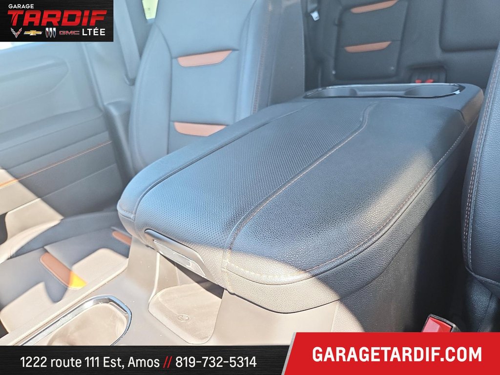 GMC Sierra 1500 4WD Crew CAB Pickup  2023 à Amos, Québec - 24 - w1024h768px