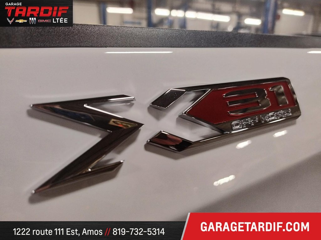 2025 GMC SIERRA 1500 4WD CREW CAB PICKUP in Amos, Quebec - 9 - w1024h768px