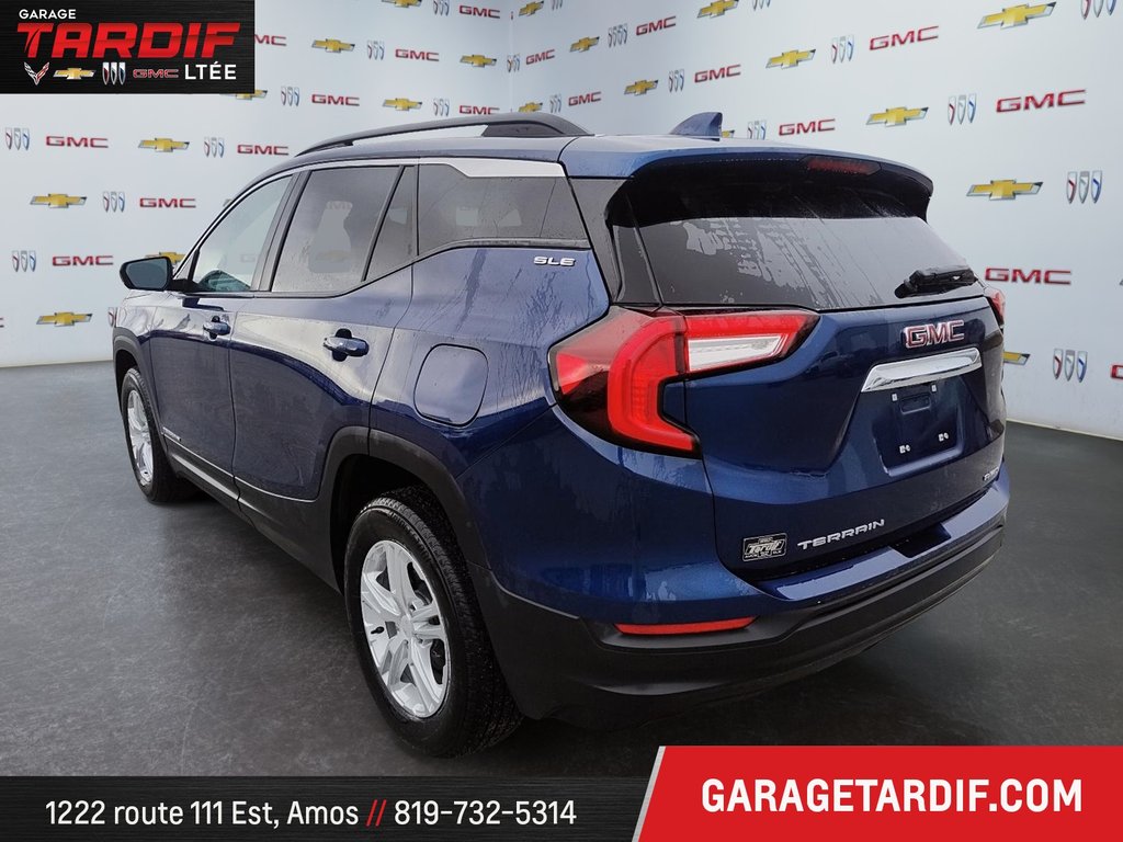GMC TERRAIN  AWD  2022 à Amos, Québec - 4 - w1024h768px