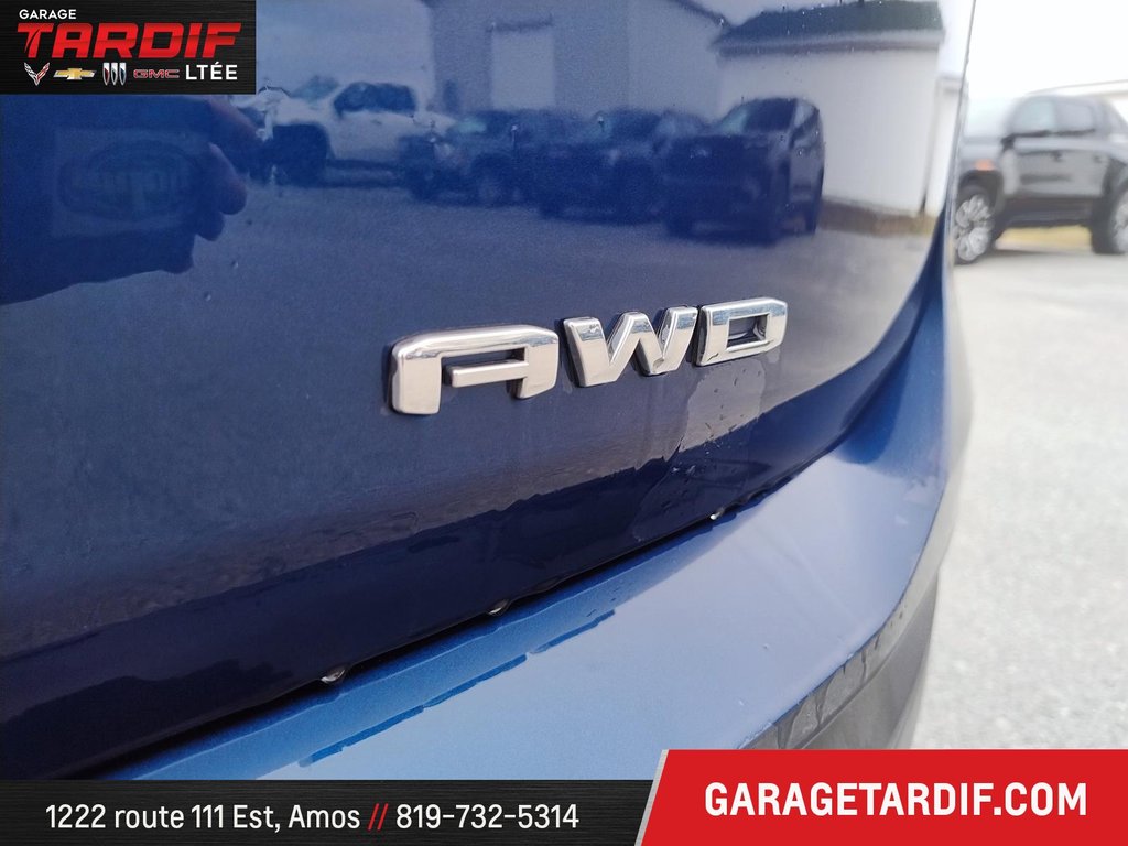 GMC TERRAIN  AWD  2022 à Amos, Québec - 7 - w1024h768px