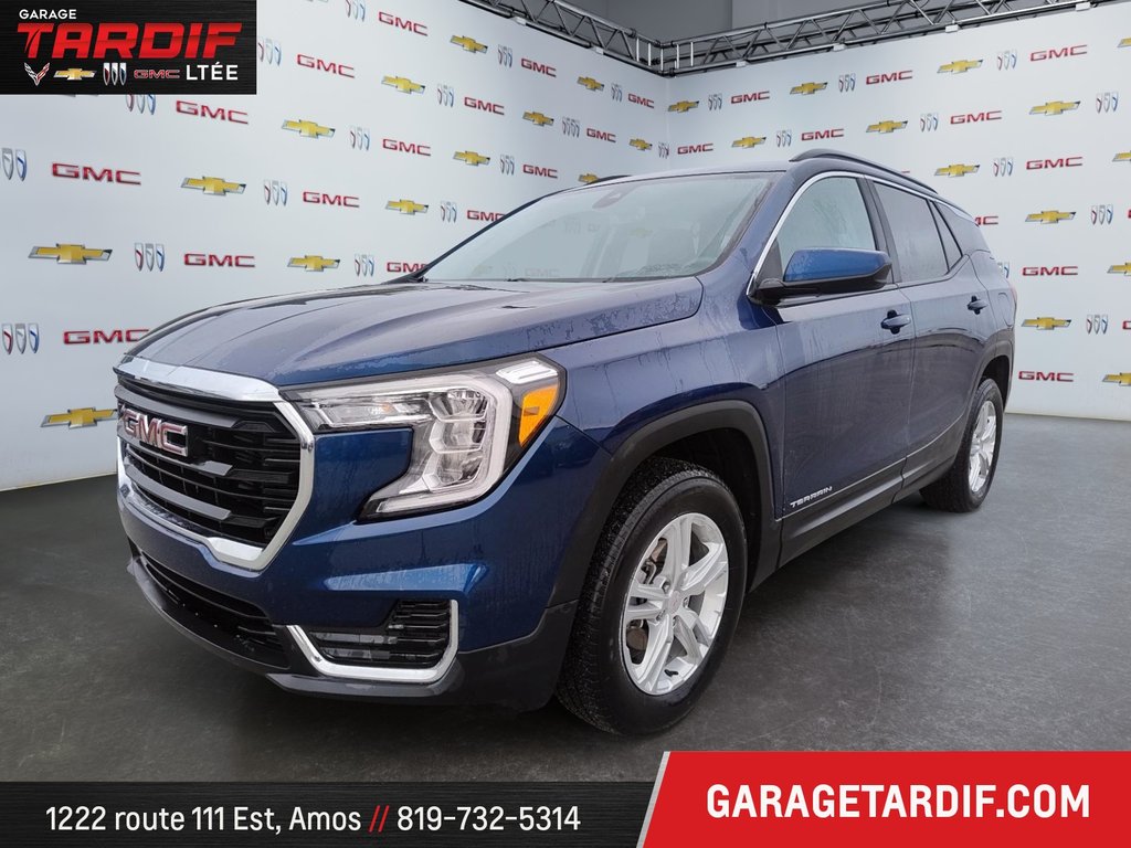 GMC TERRAIN  AWD  2022 à Amos, Québec - 1 - w1024h768px