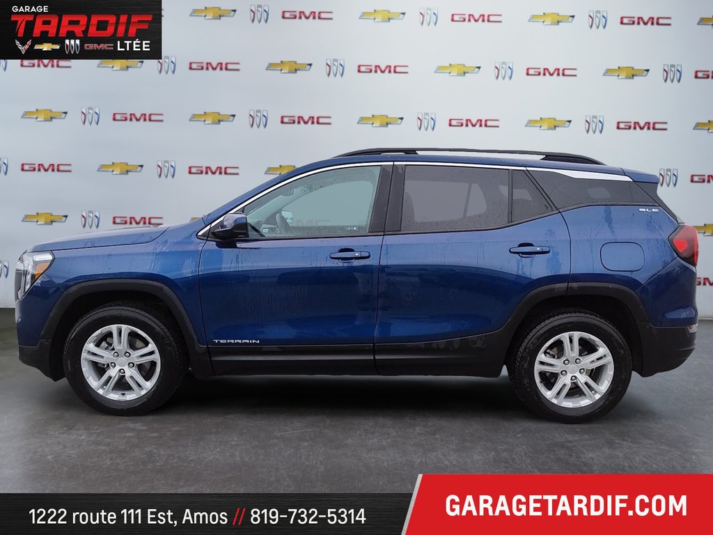 GMC TERRAIN  AWD  2022 à Amos, Québec - 5 - w1024h768px
