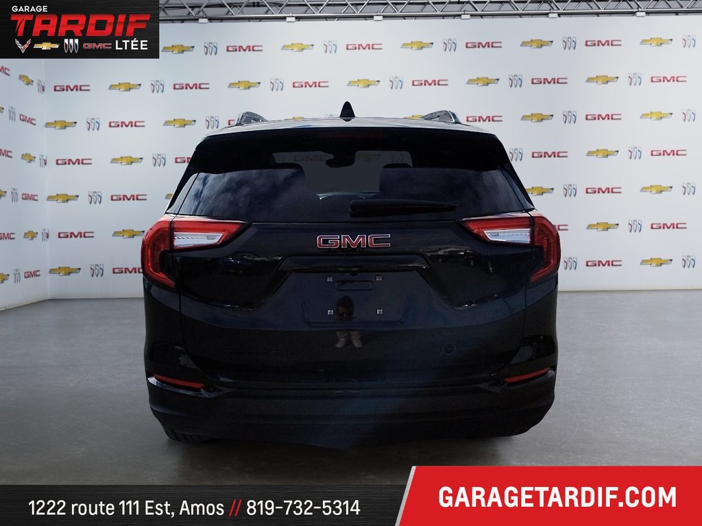 2023 GMC TERRAIN SLE AWD in Amos, Quebec - 3 - w1024h768px