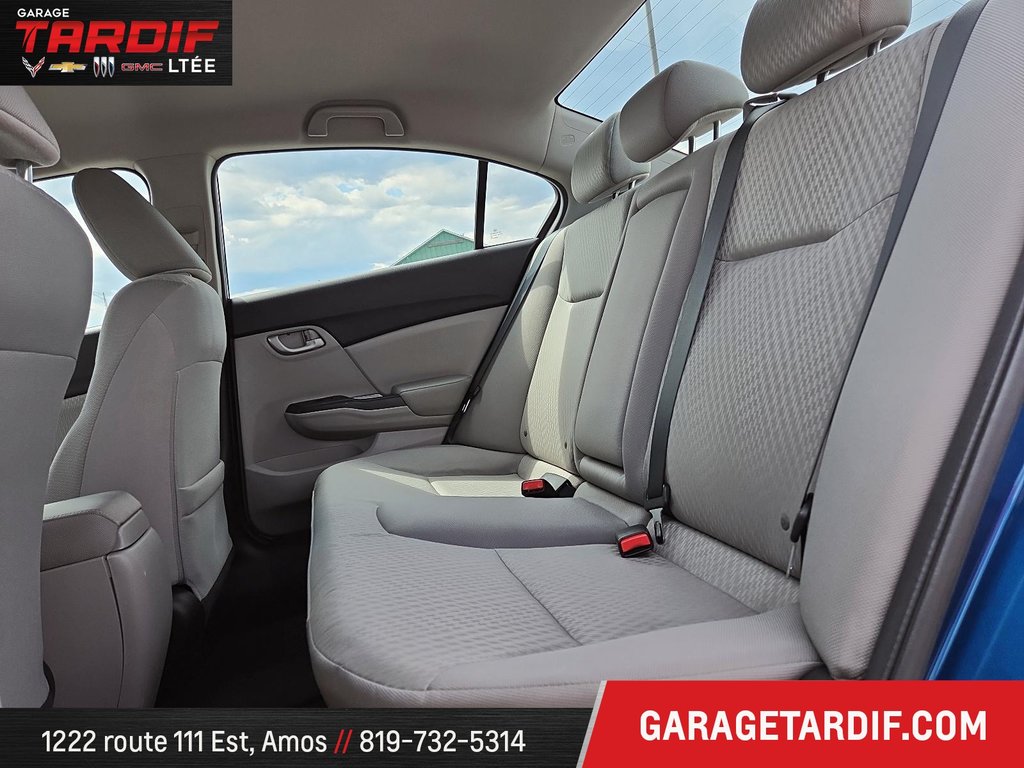 Honda Civic  2015 à Amos, Québec - 7 - w1024h768px