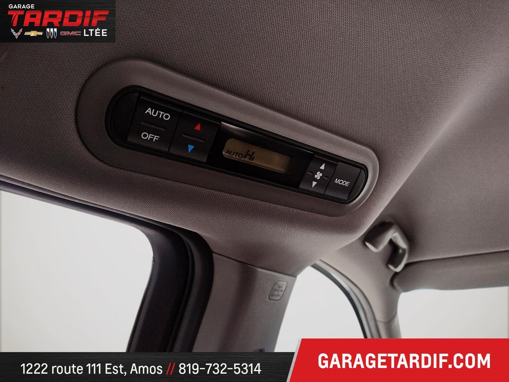 Honda ODYSSEY  2010 à Amos, Québec - 17 - w1024h768px