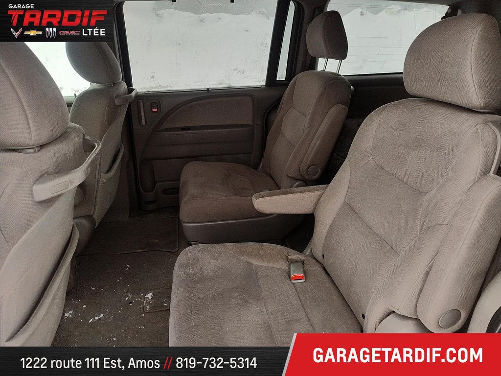 2010 Honda ODYSSEY in Amos, Quebec - 12 - w1024h768px