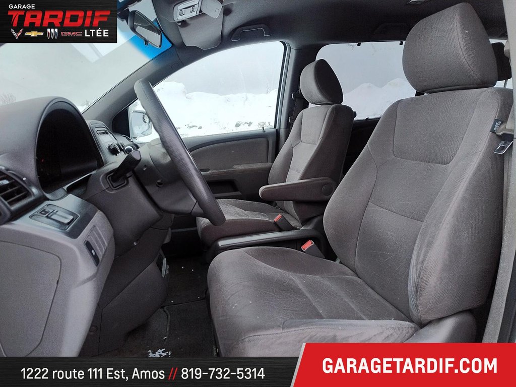 2010 Honda ODYSSEY in Amos, Quebec - 7 - w1024h768px