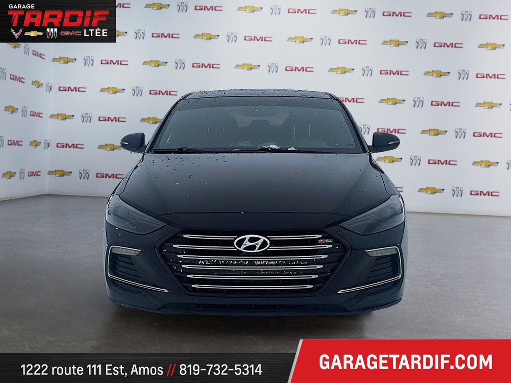 2018 Hyundai Elantra in Amos, Quebec - 2 - w1024h768px