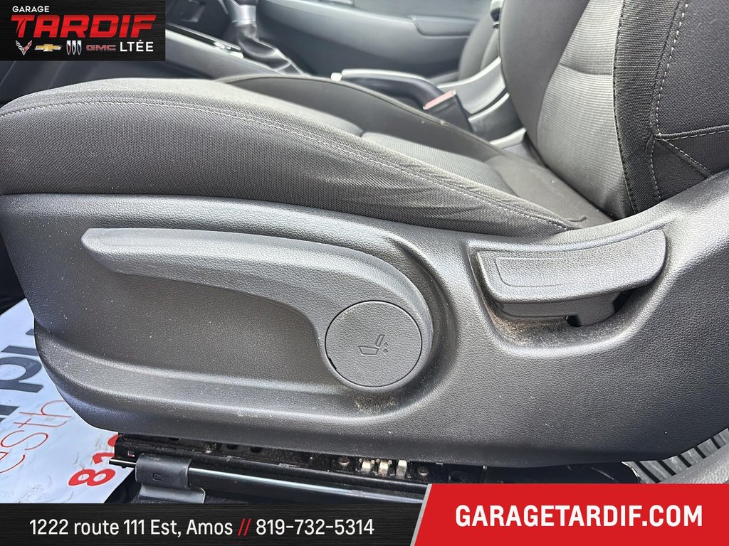 Hyundai KONA  2022 à Amos, Québec - 11 - w1024h768px