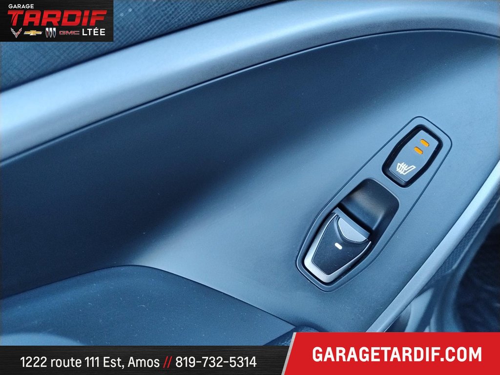 2016 Hyundai Santa Fe in Amos, Quebec - 21 - w1024h768px