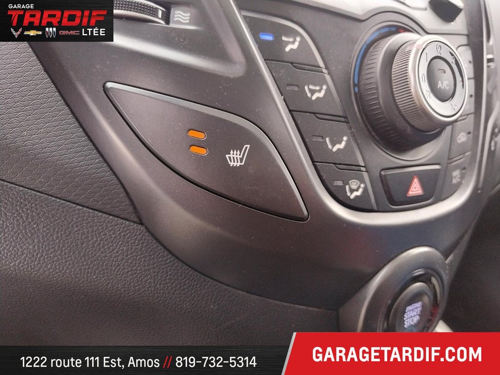 Hyundai VELOSTER  2013 à Amos, Québec - 14 - w1024h768px