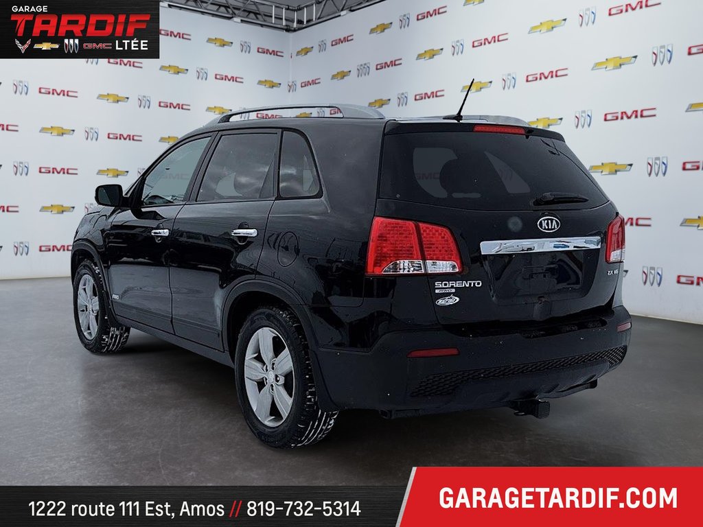 Kia Sorento  2013 à Amos, Québec - 4 - w1024h768px